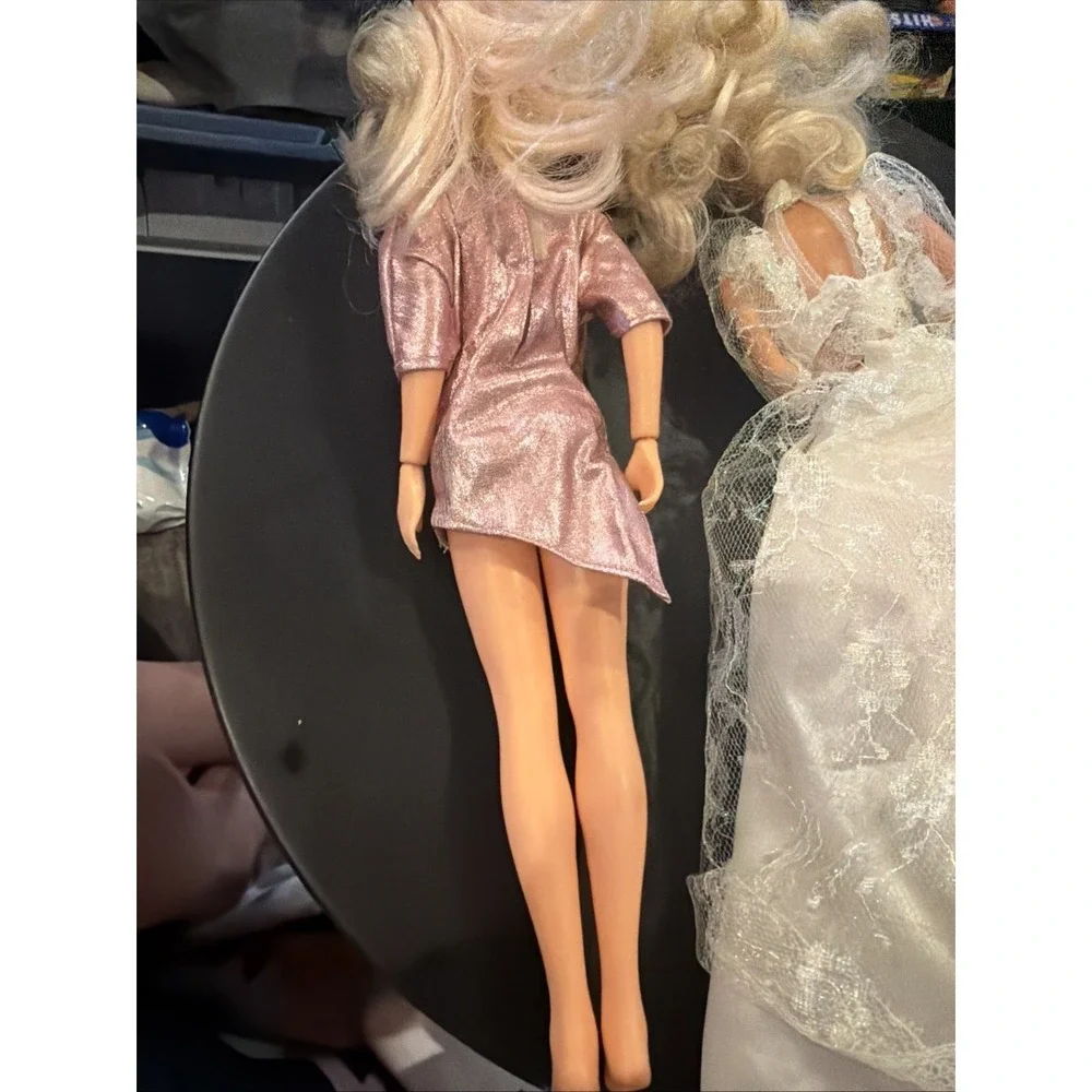 Vintage 1980s Doll Lot 1985 Hasbro Jem Jerrica & 1989 Wedding Fantasy Barbie